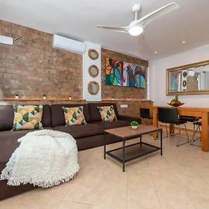 calas-beach-corralejo.in-canary-islands.com/